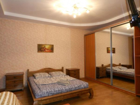 1-room Apartment 50m2 on Metalurhiv Avenue 17, by GrandHome